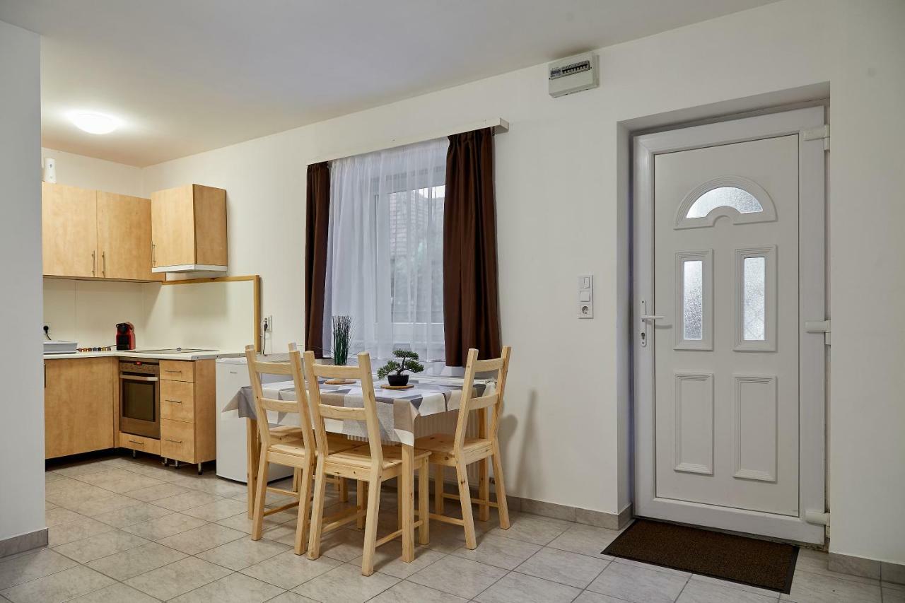 Apartamento Aqfel Airport *